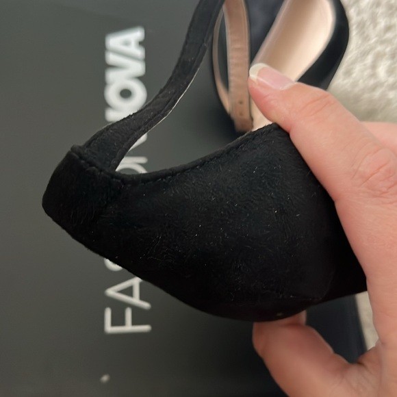 Fashion Nova Black Heels, Size 9 - Picture 6 of 8